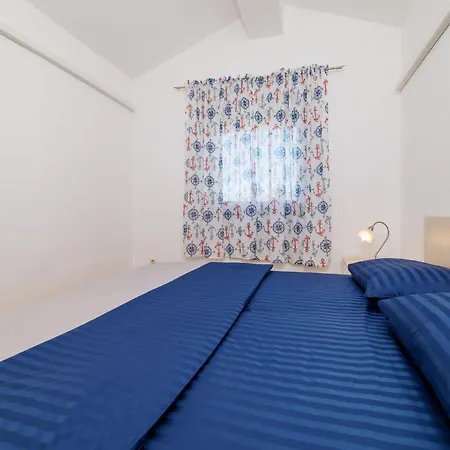 Apartamento Amaic1 *